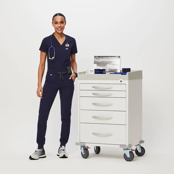Figs Navy Blue Zamora joggers and Catarina top - Picture 1 of 12